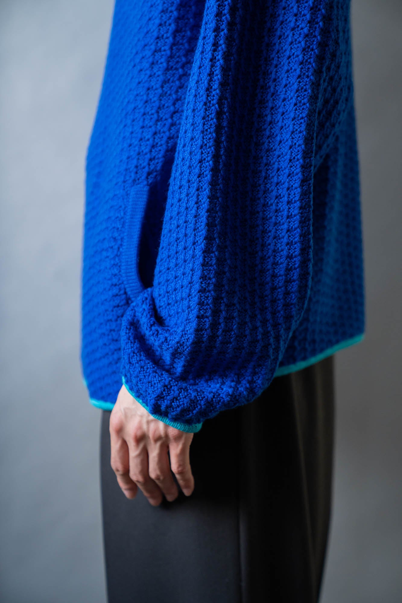 MOUNTAIN KNITTING PULLOVER