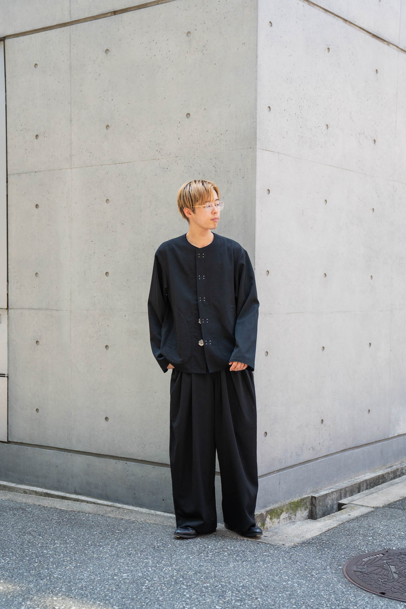 No-collar wool gabardine jacket