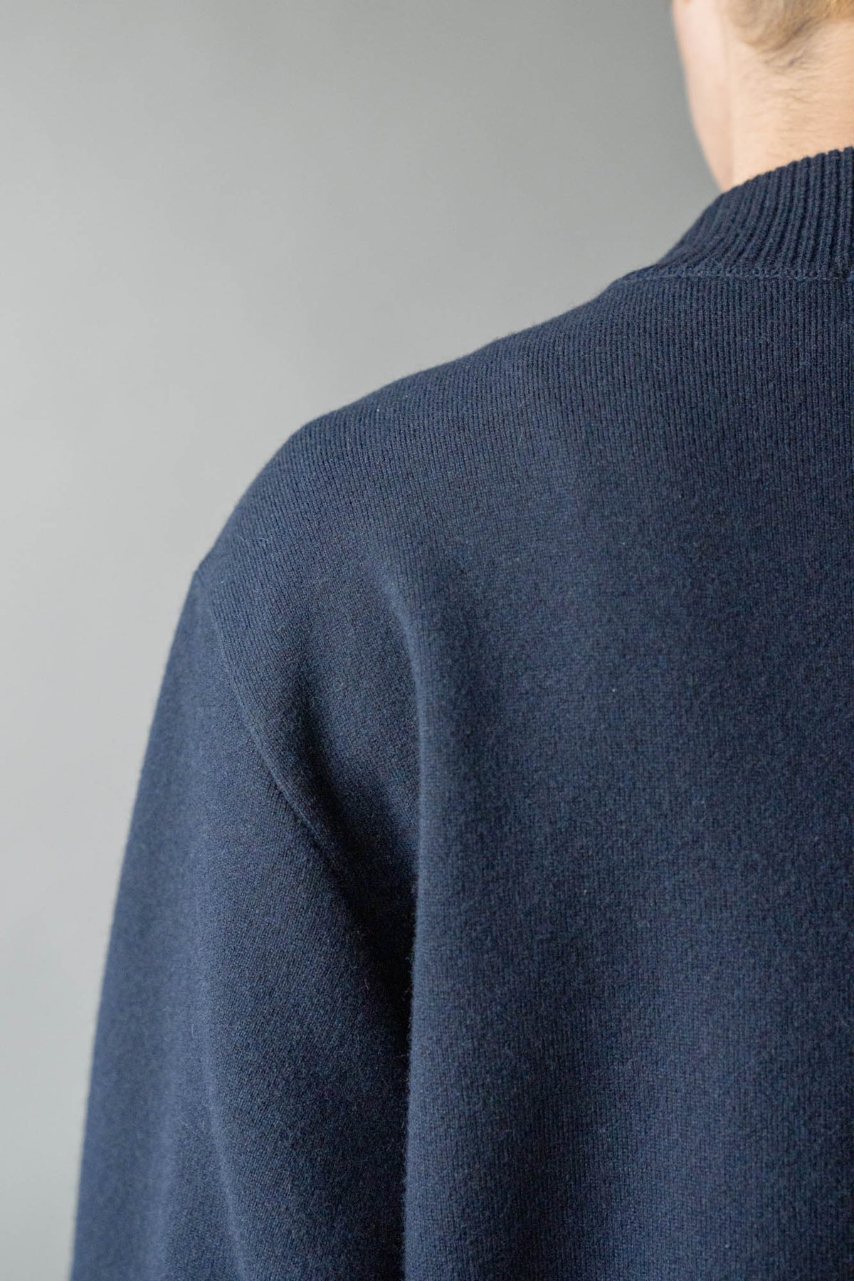 CREW NECK CARDIGAN