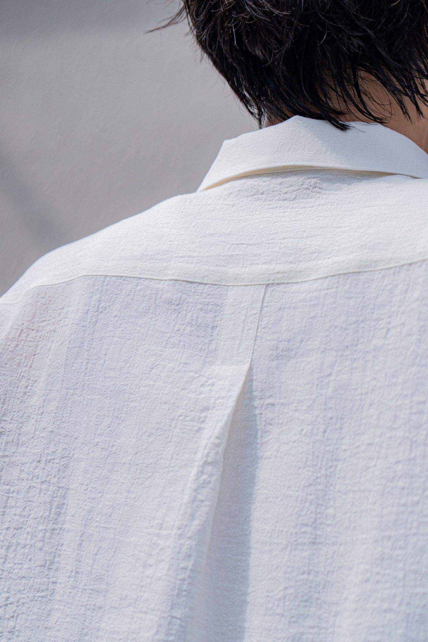 WATER TWIST LINEN HALF SHIRT