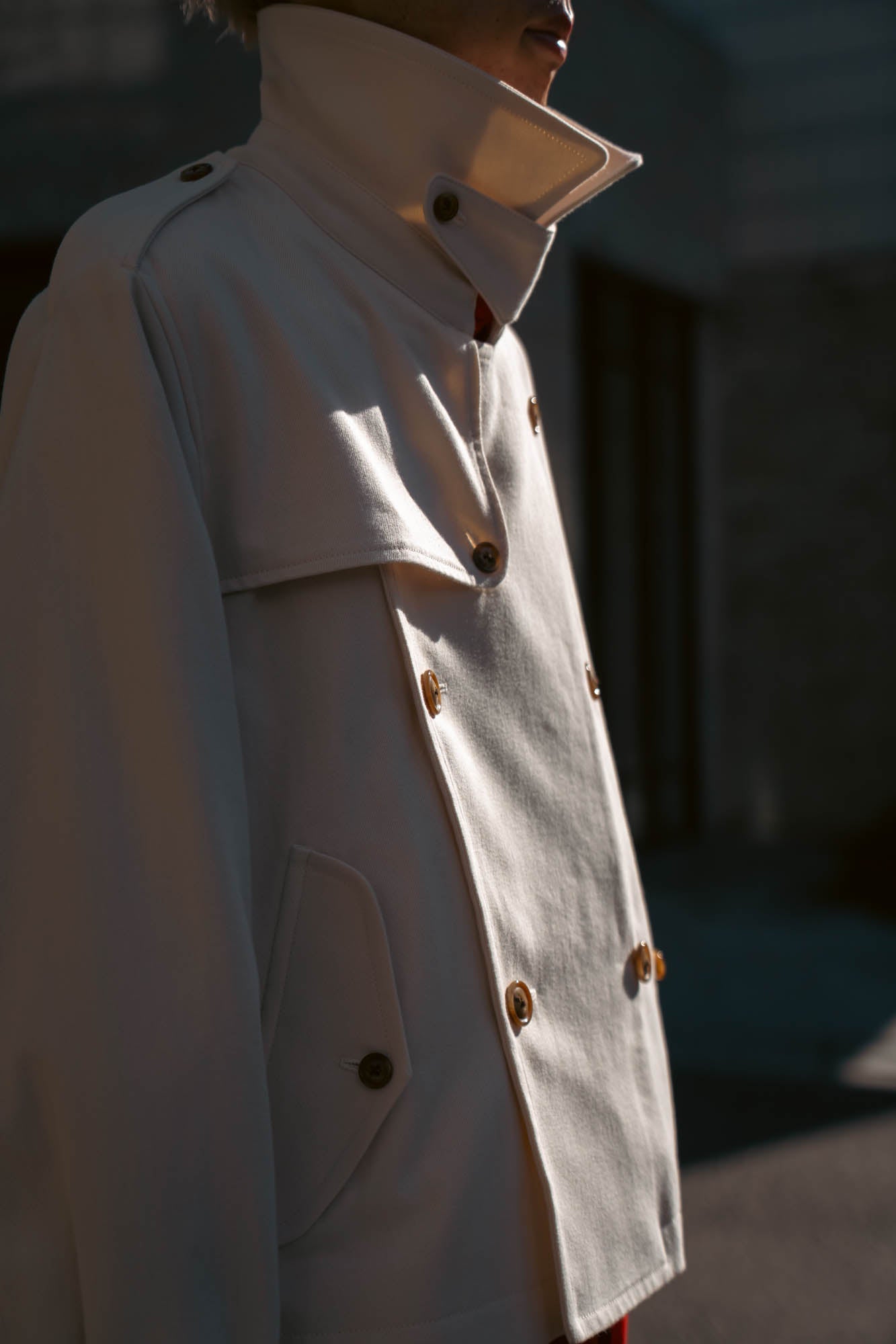 SHORT TRENCH COAT