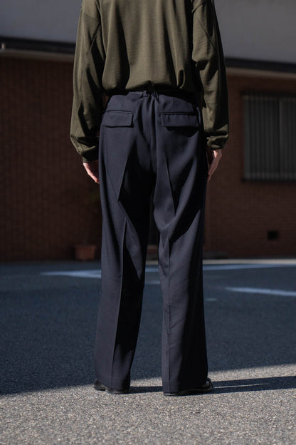 TWO TUCKS WIDE TROUSERS