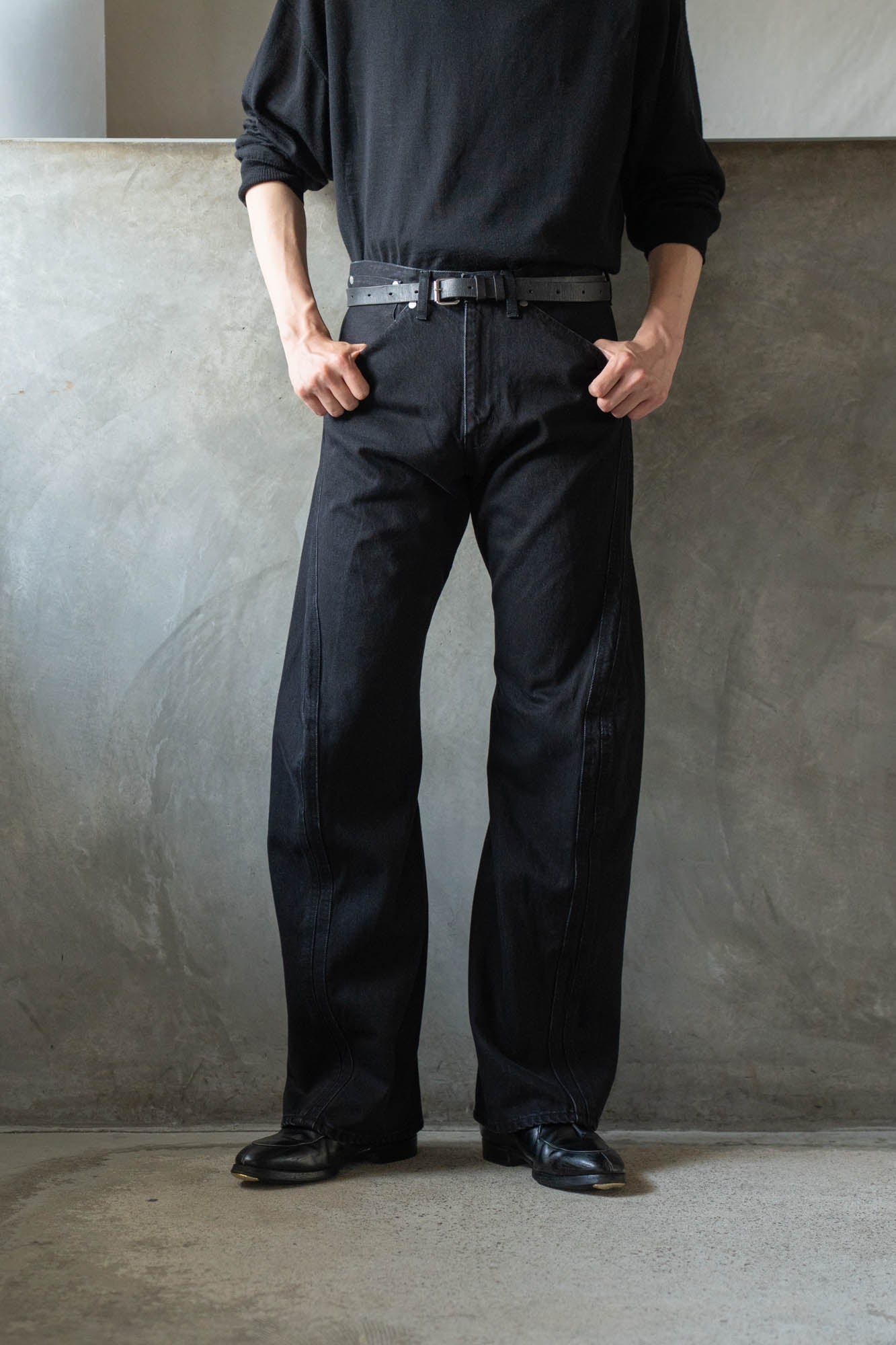 3D TWISTED JEANS