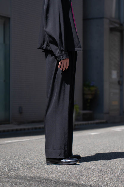 INVERTED PLEATS TROUSER
