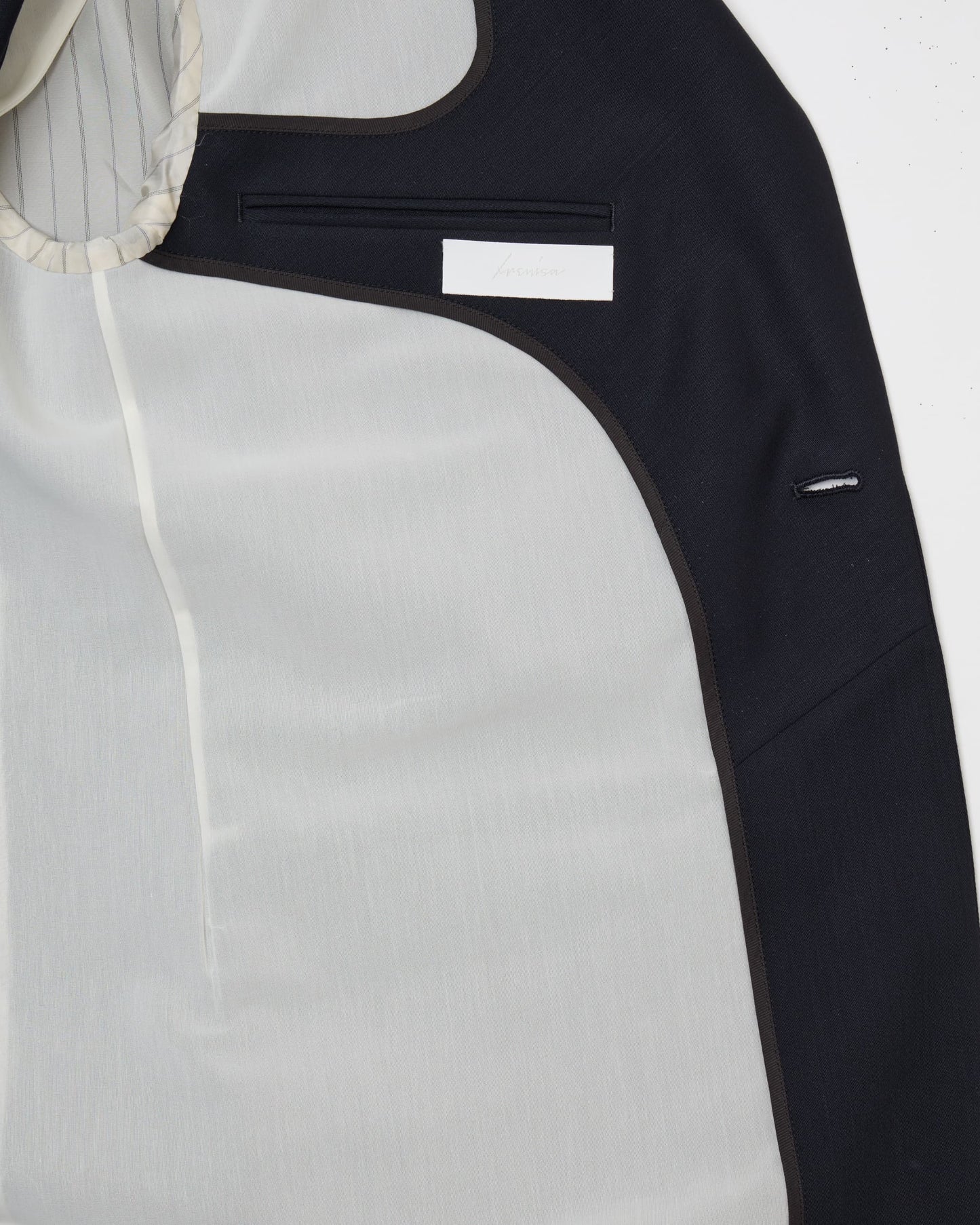 MODIFIED SHAWL COLLAR JACKET