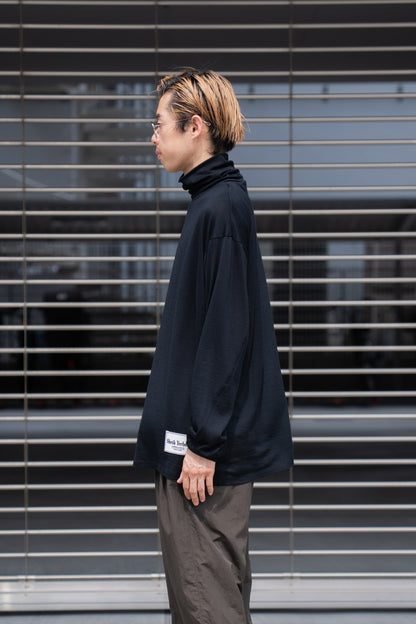 MERINO WOOL HIGH NECK L/S T-SHIRT