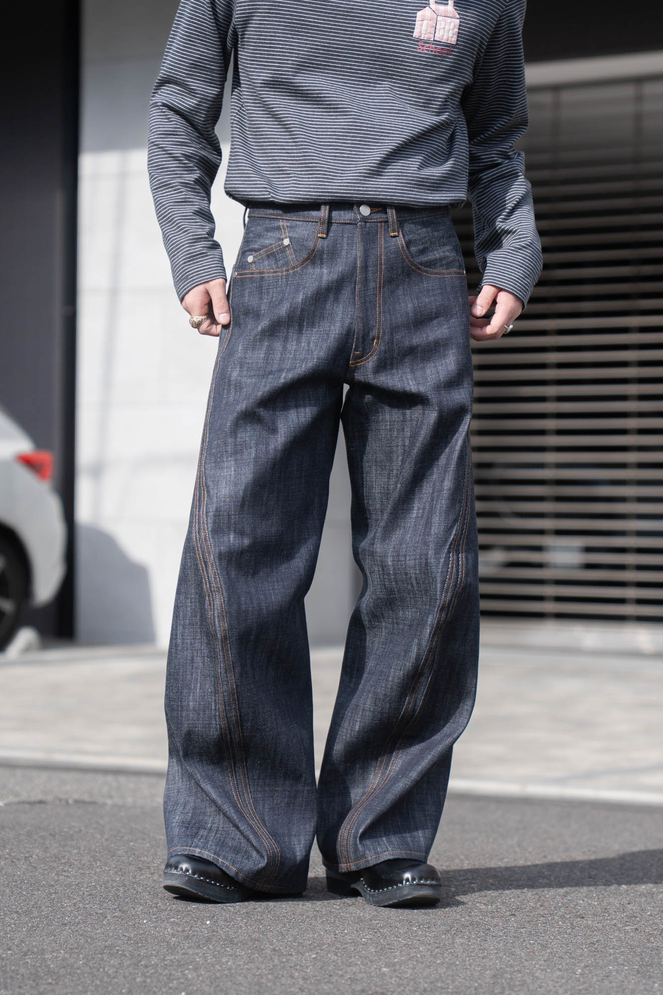 3D TWISTED WIDE LEG JEANS | デニム NVRFRGT（ネバーフォーゲット