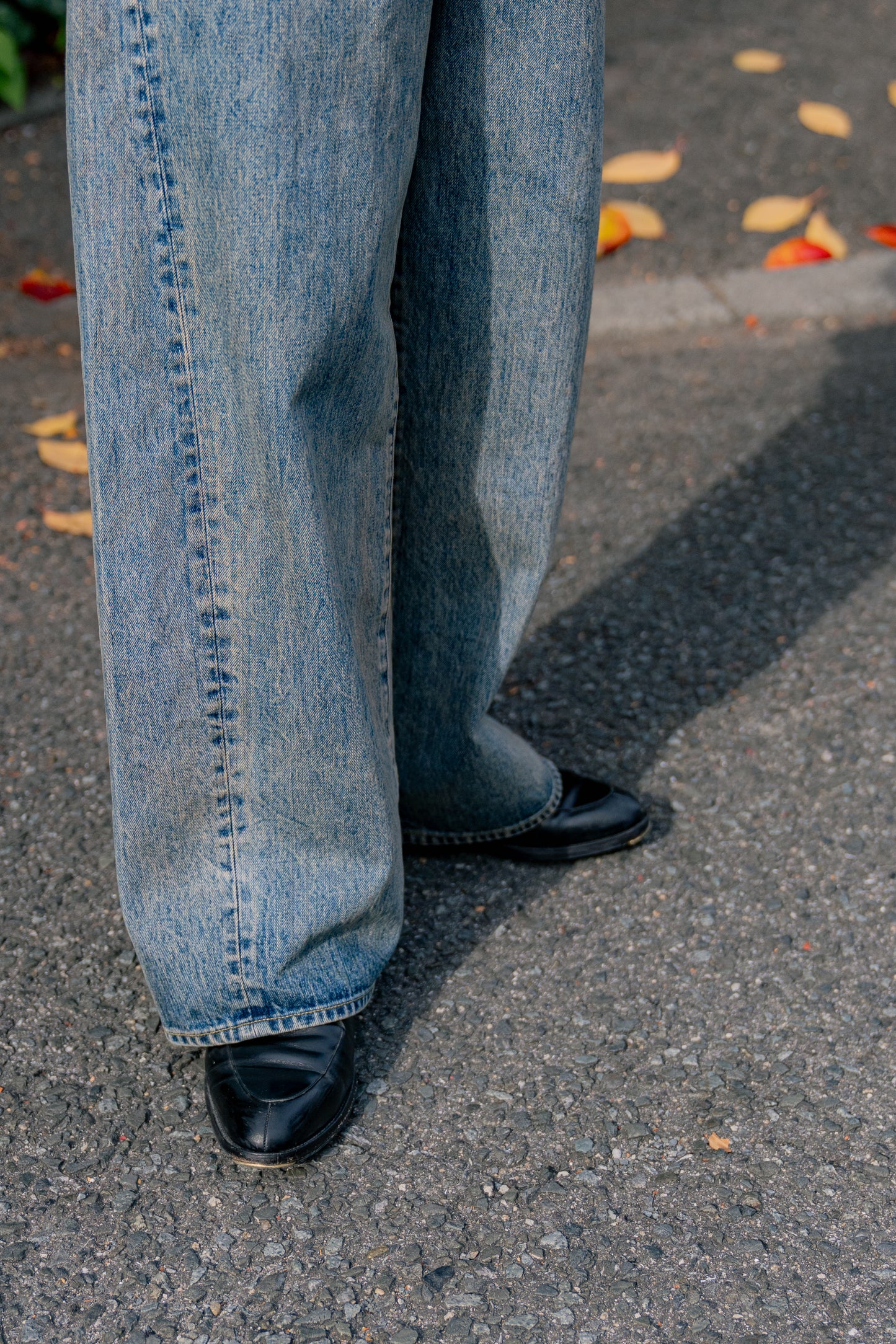 TWIST SEAM BAGGY VINTAGE DENIM JEANS