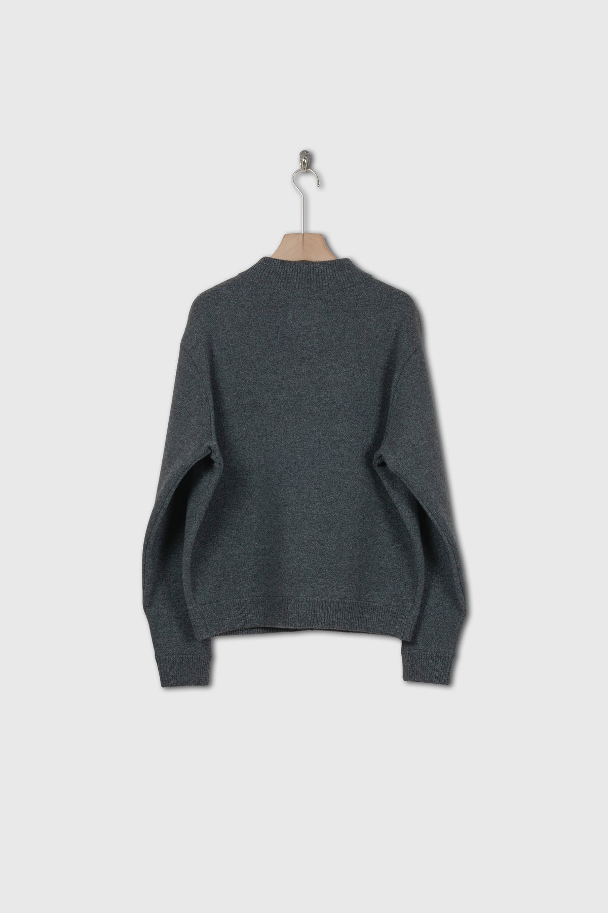 CREW NECK CARDIGAN