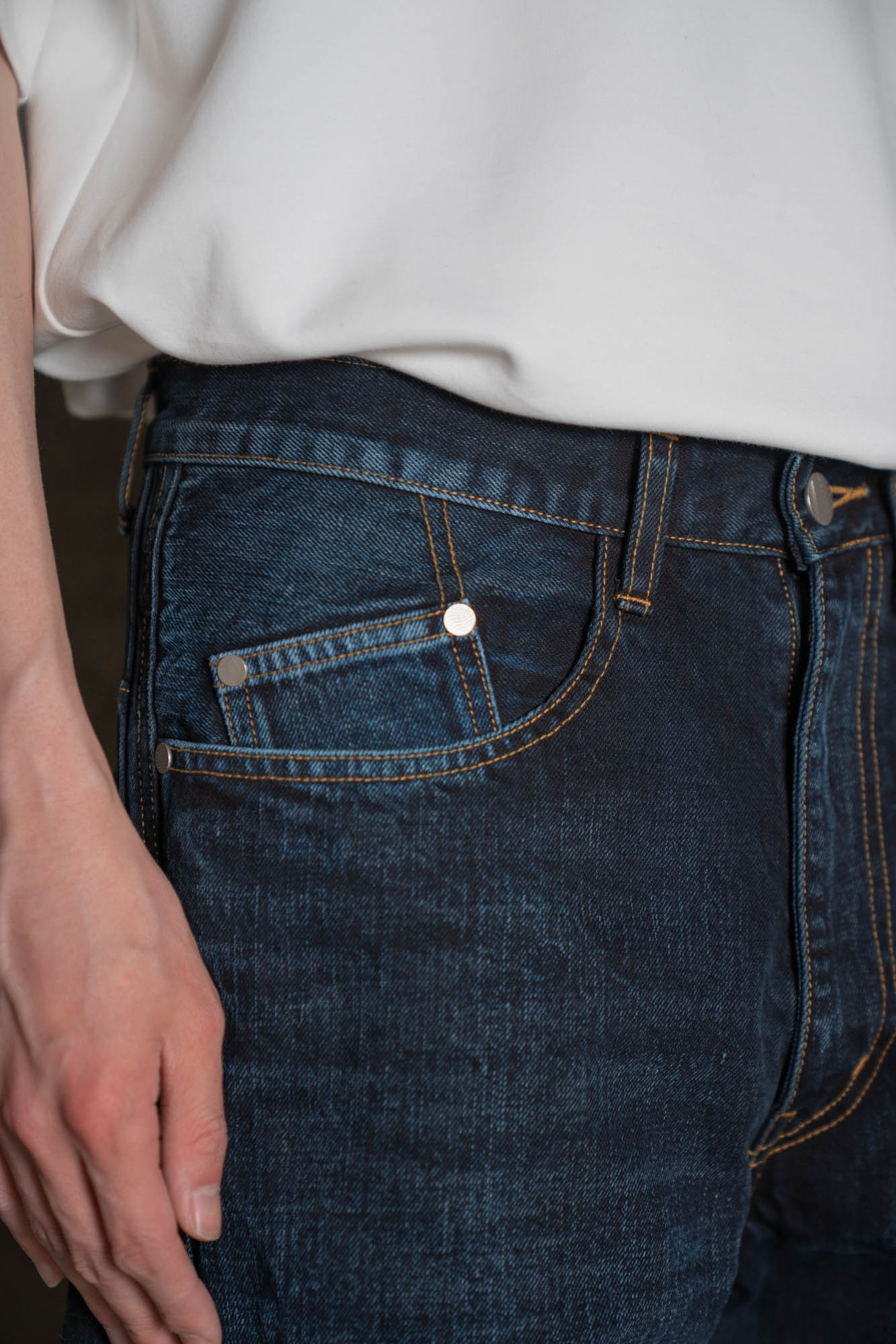 3D TWISTED WIDE LEG JEANS | デニム NVRFRGT（ネバーフォーゲット