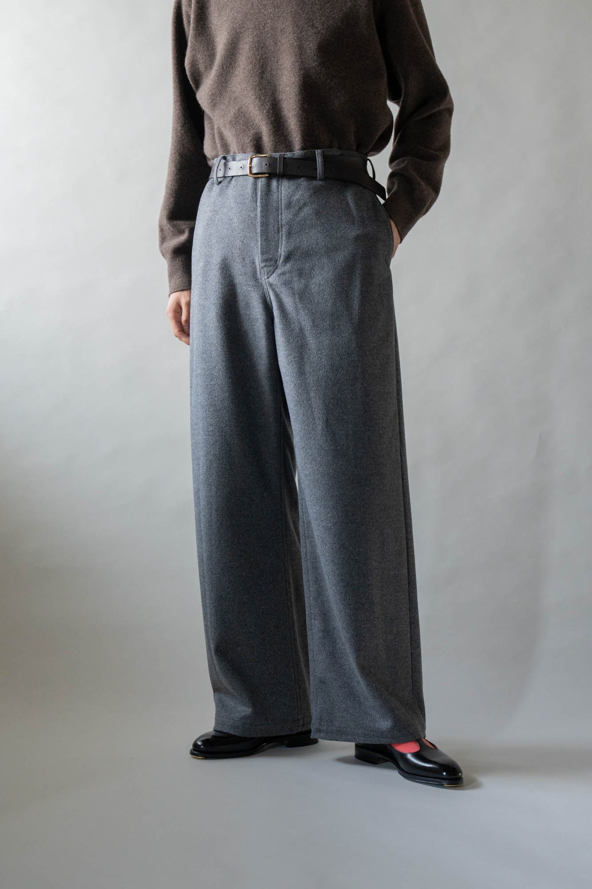 WIDE STRAIGHT PANTS