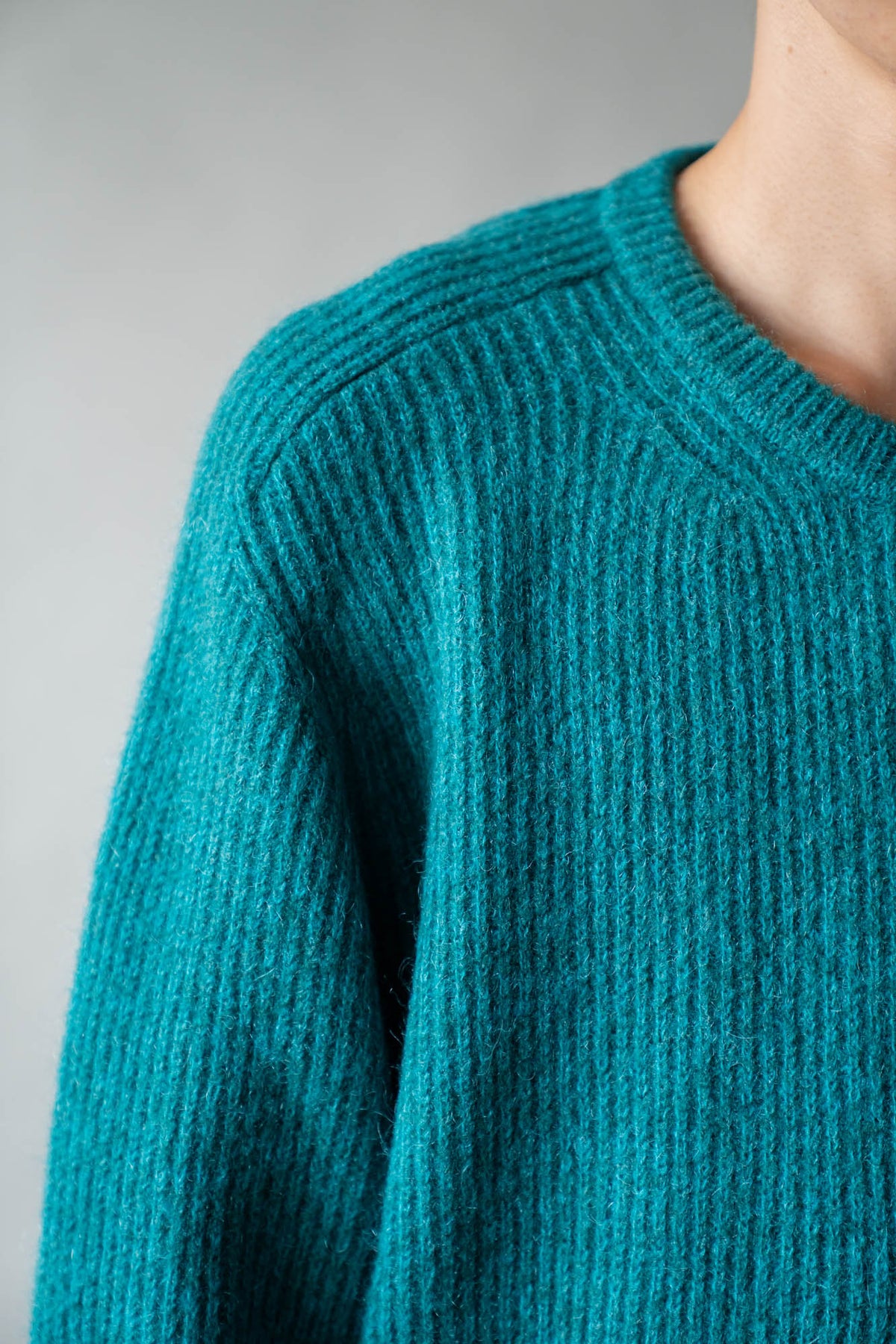 CREW-NECK KNIT CARDIGAN