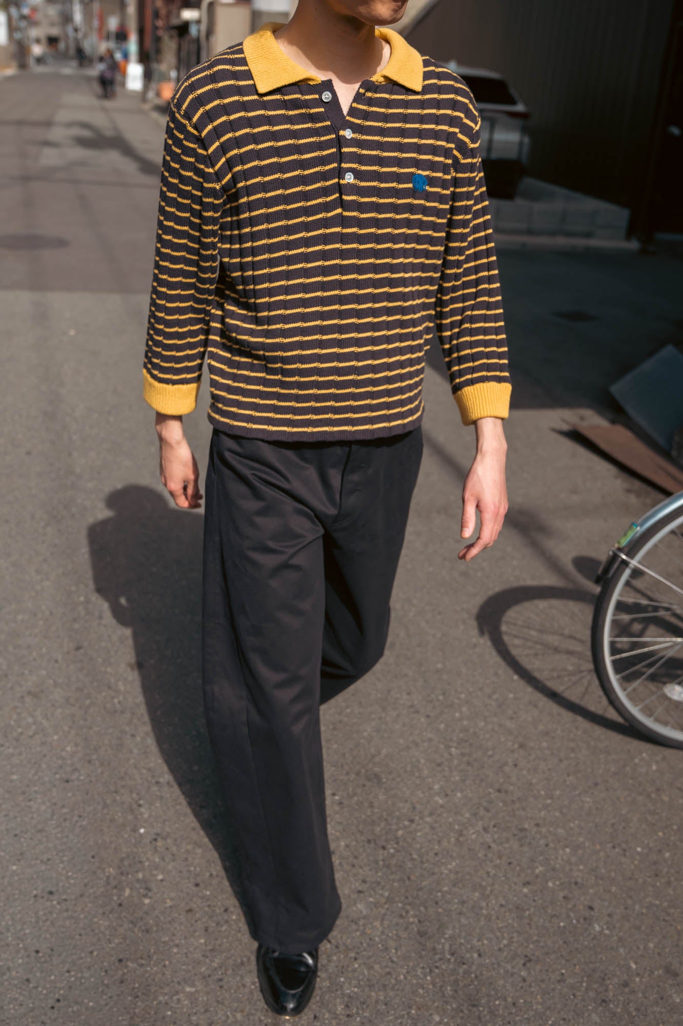 KNITTED CROPPED POLO SHIRT