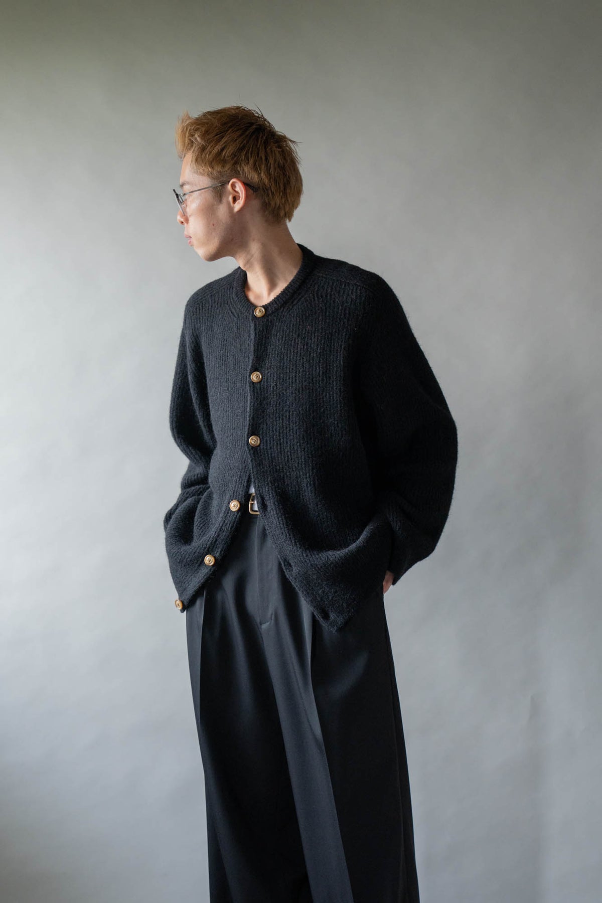 CREW-NECK KNIT CARDIGAN