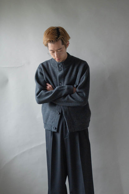 CREW NECK CARDIGAN