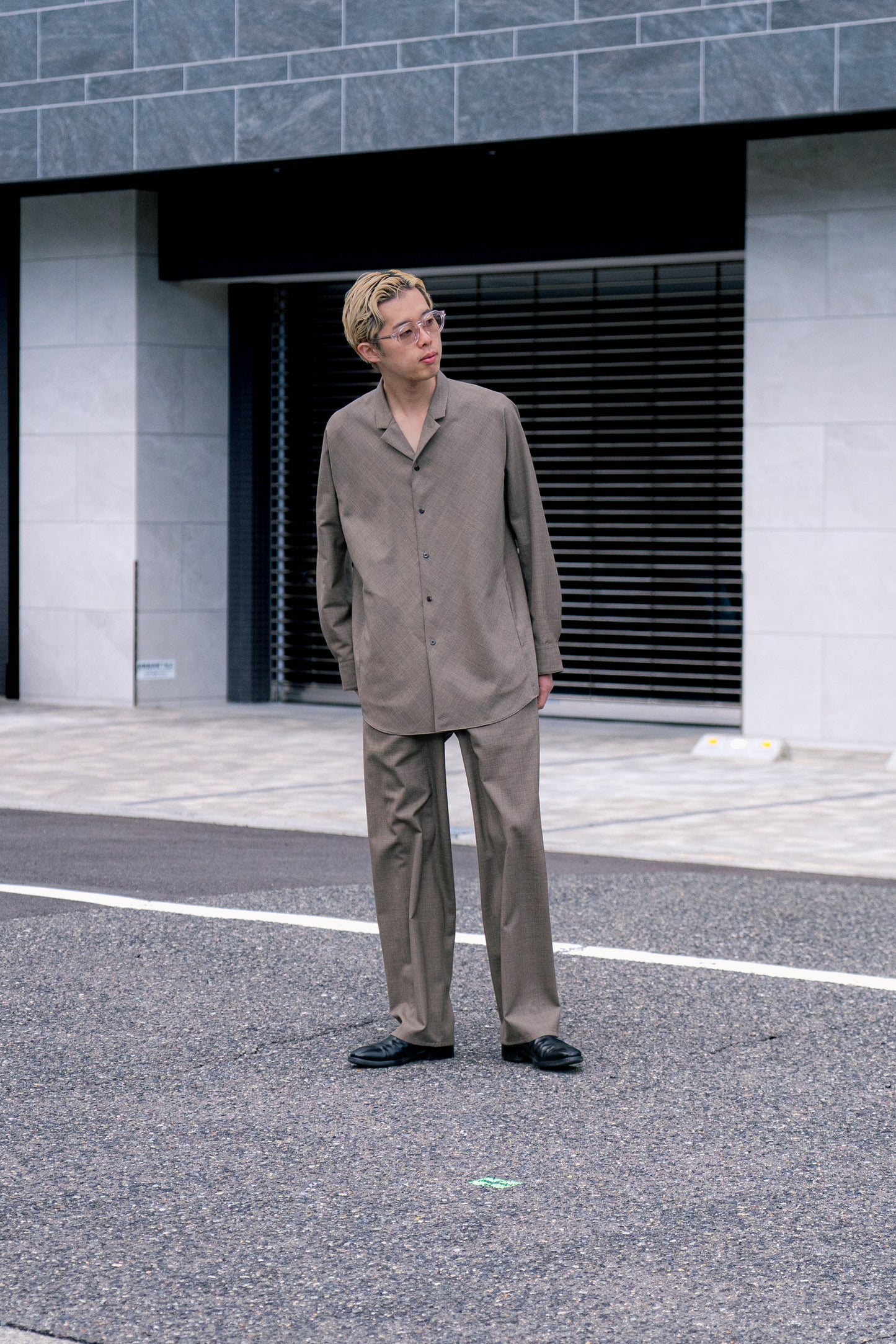 OVERSHIRT WITH NOTCHED LAPEL IN WOOL TROPICAL