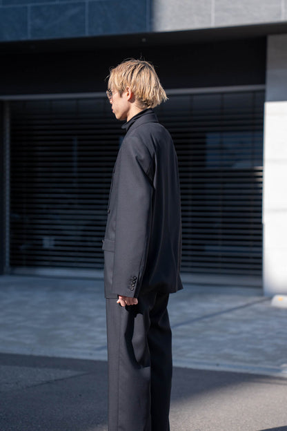 DOUBLE BREASTED TAILORED JACKET