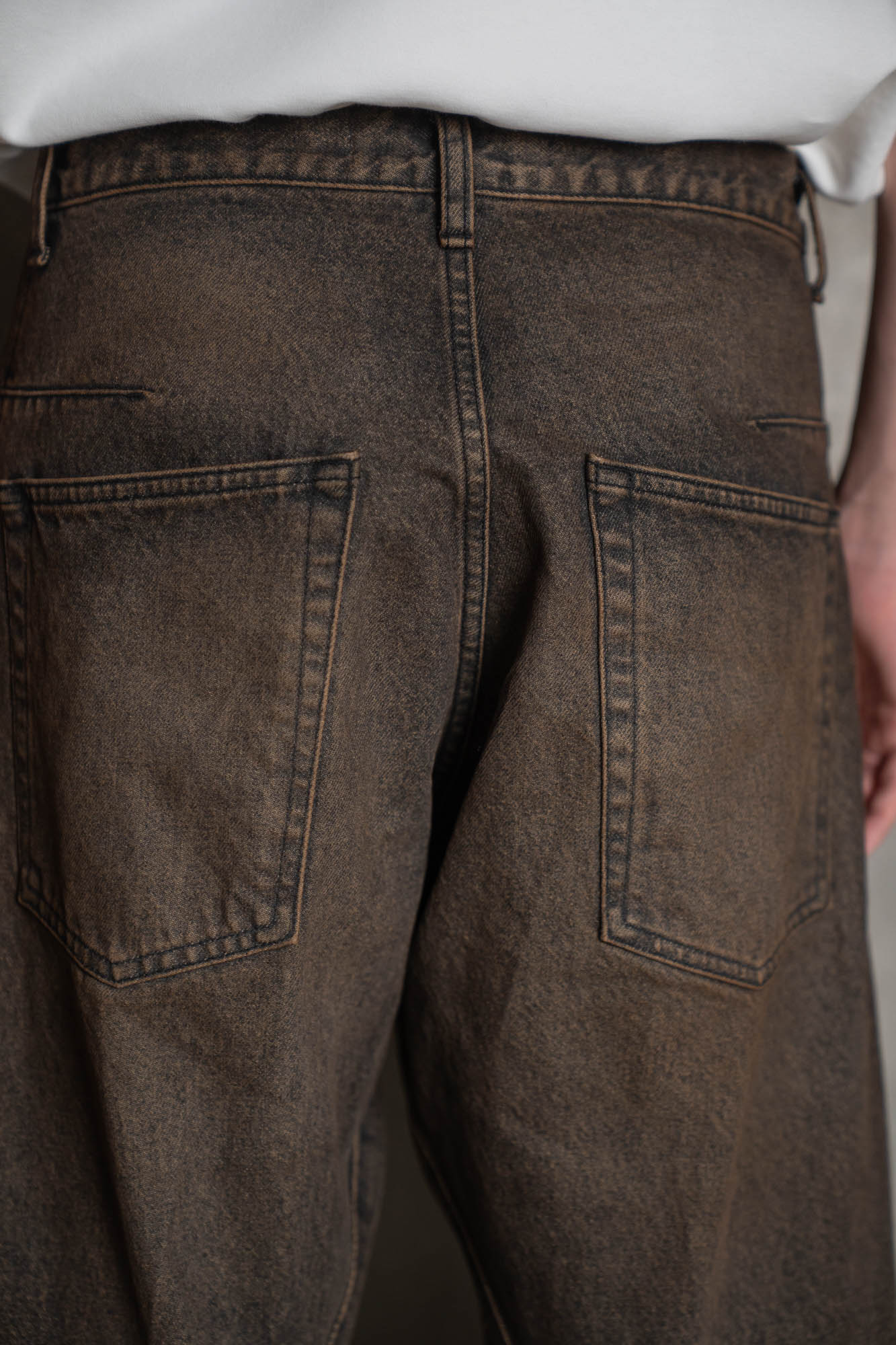 3D TWISTED WIDE LEG JEANS