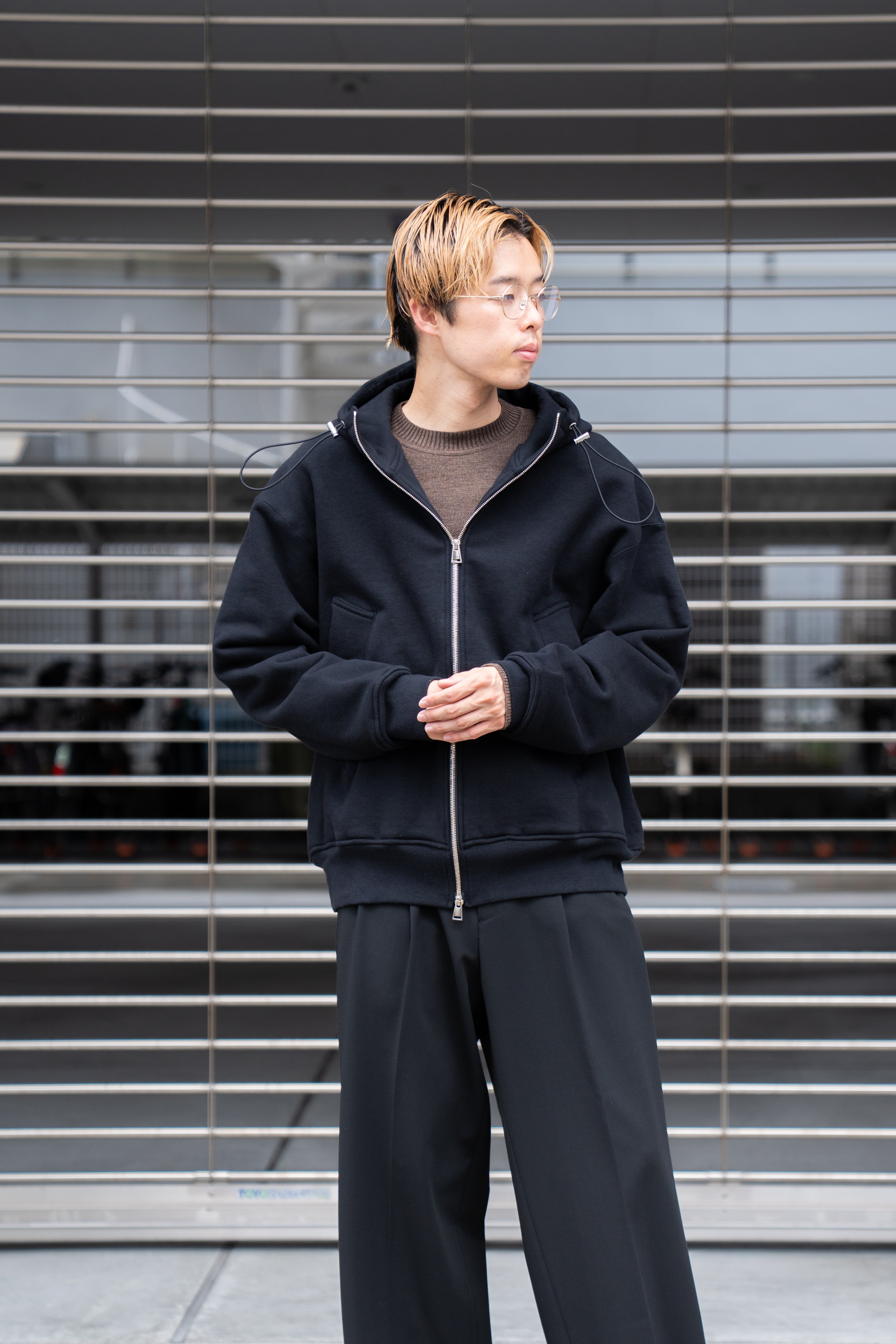 ASTRO PARKA – sign | サイン