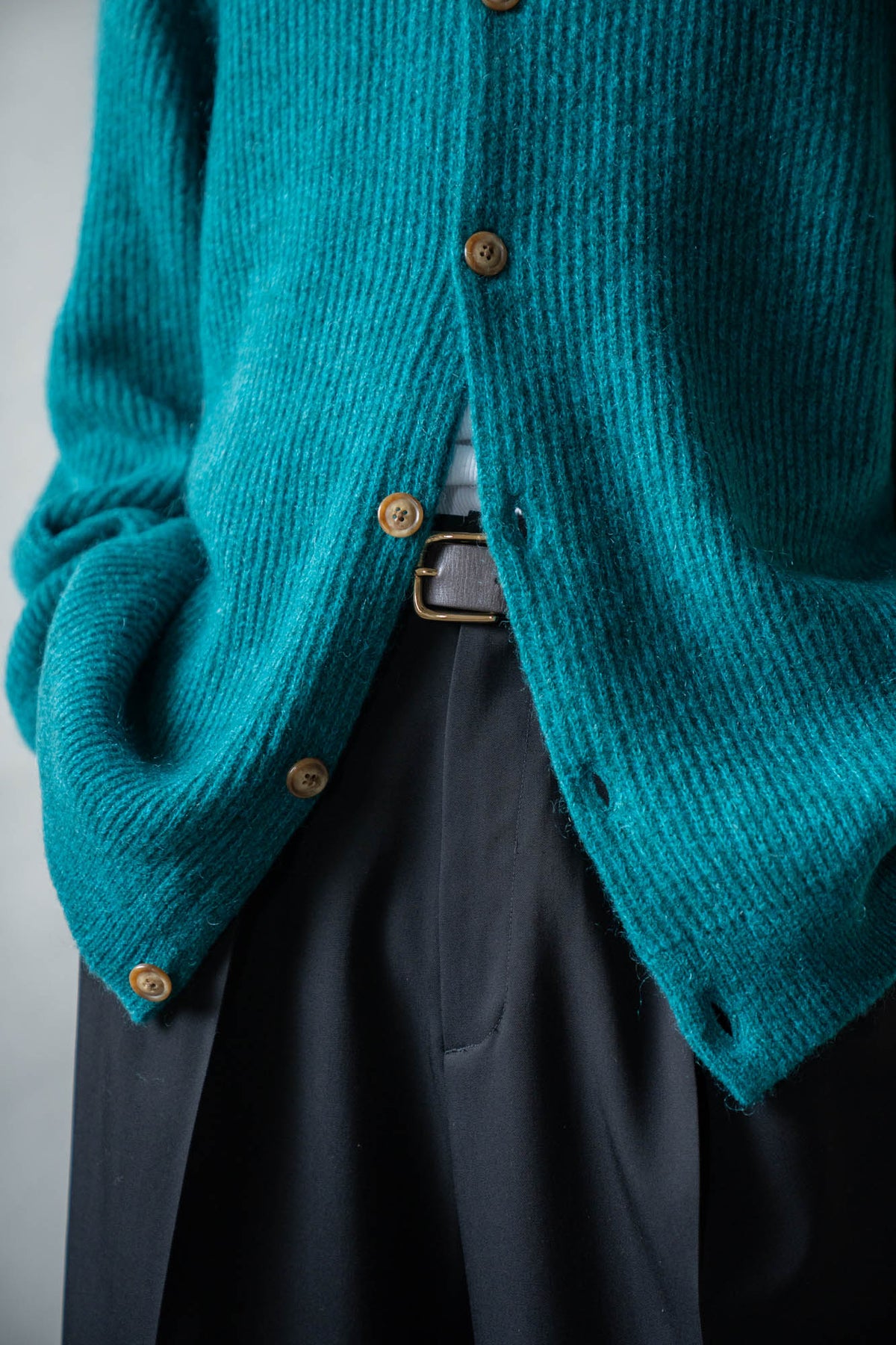 CREW-NECK KNIT CARDIGAN
