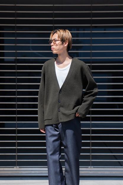 V NECK CARDIGAN