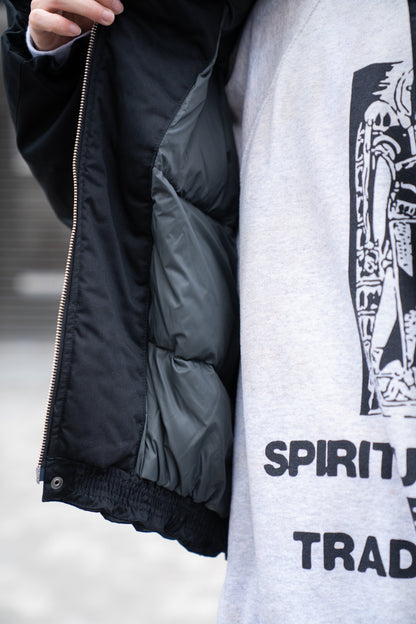 WIDE SQUARE ZIP UP DOWN JACKET