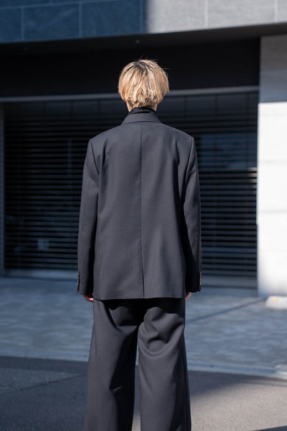 DOUBLE BREASTED TAILORED JACKET