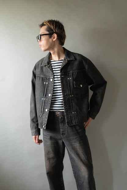 THE JEAN JACKET