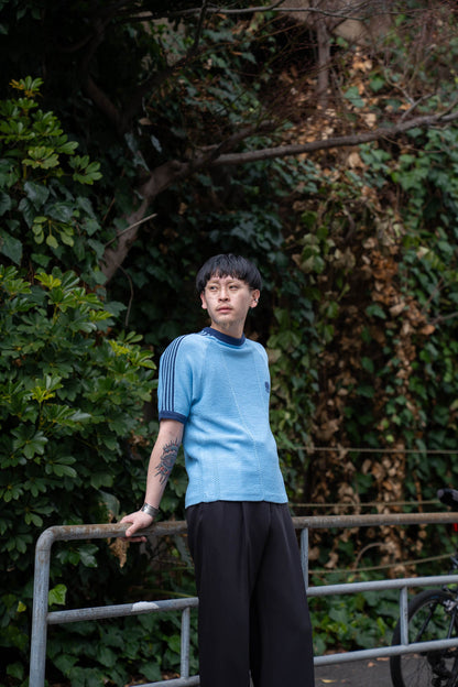 KNITTED TRAINING T-SHIRT