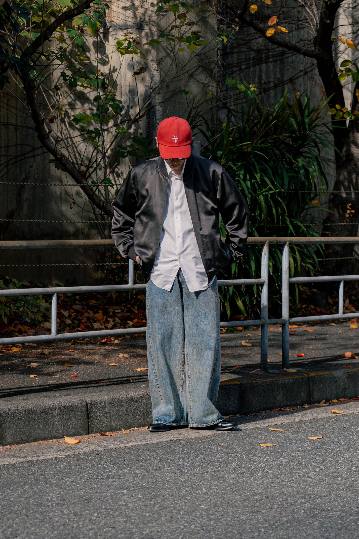 BOMBER JACKET