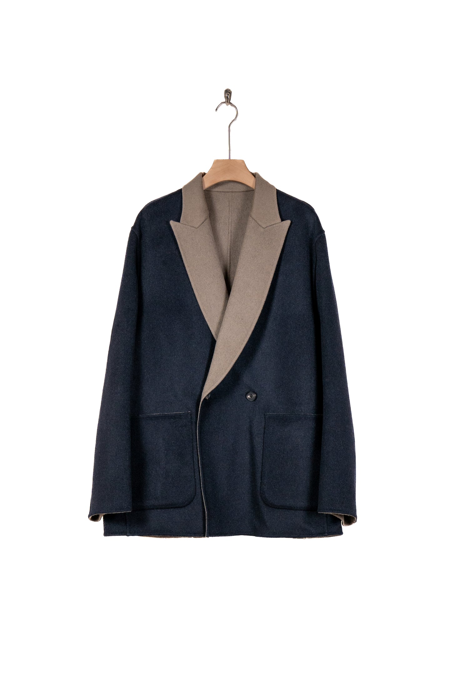 REVERSIBLE PEAK LAPEL JACKET