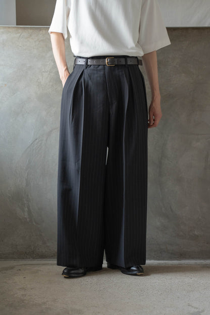 Pleats bonded wool pants