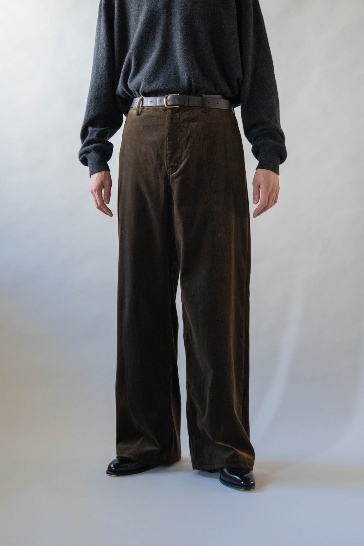 WIDE STRAIGHT PANTS