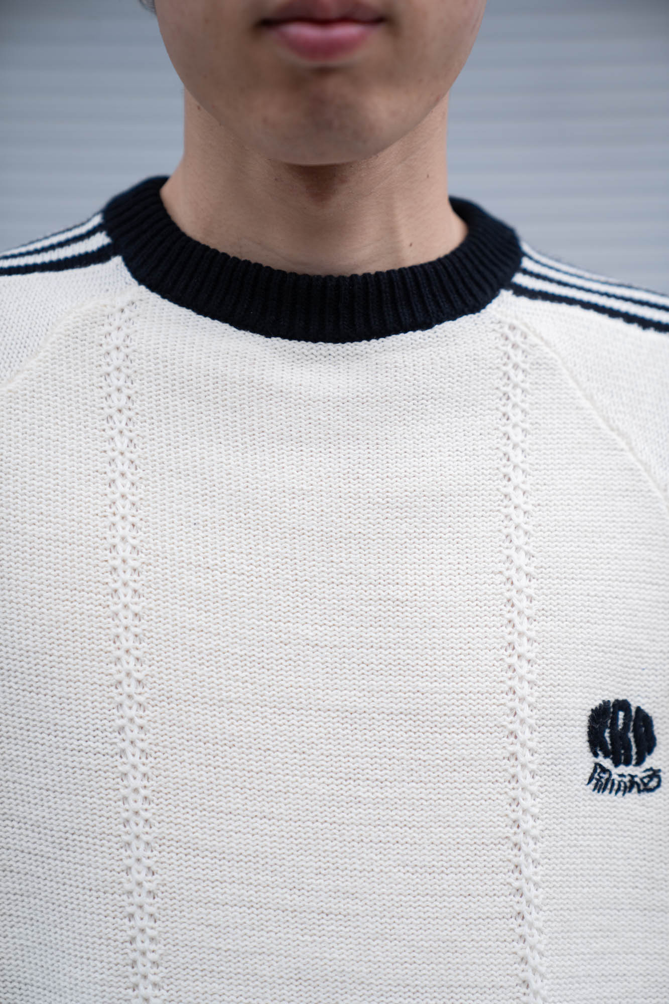 KNITTED TRAINING T-SHIRT