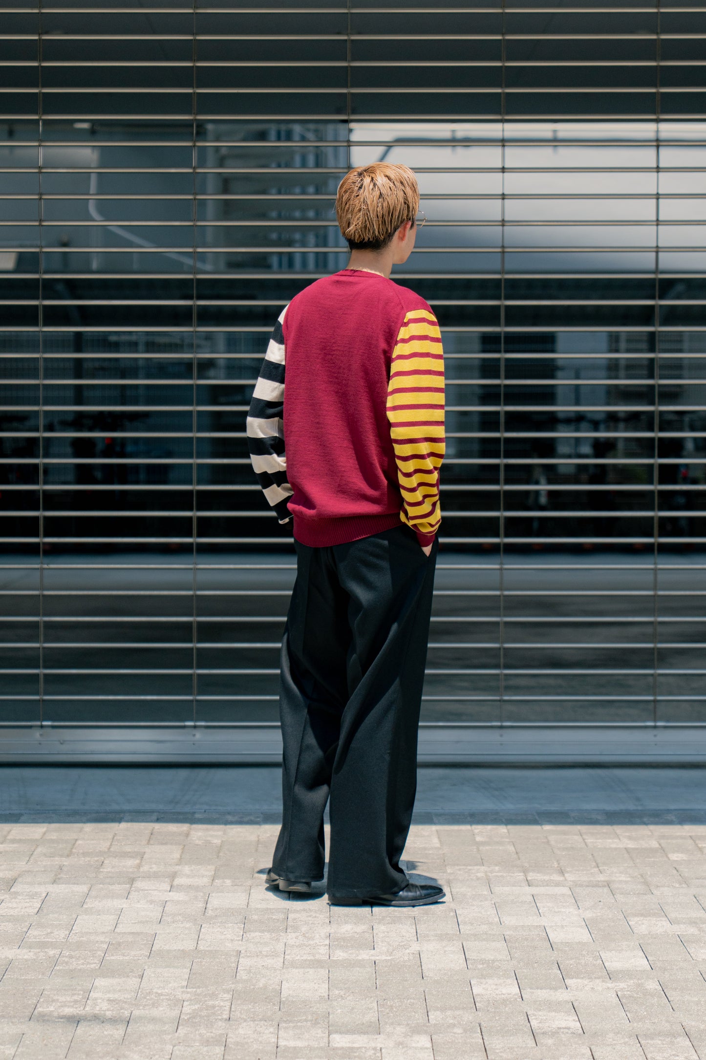 COTTON CASHMERE BORDER SLEEVE SWEATER