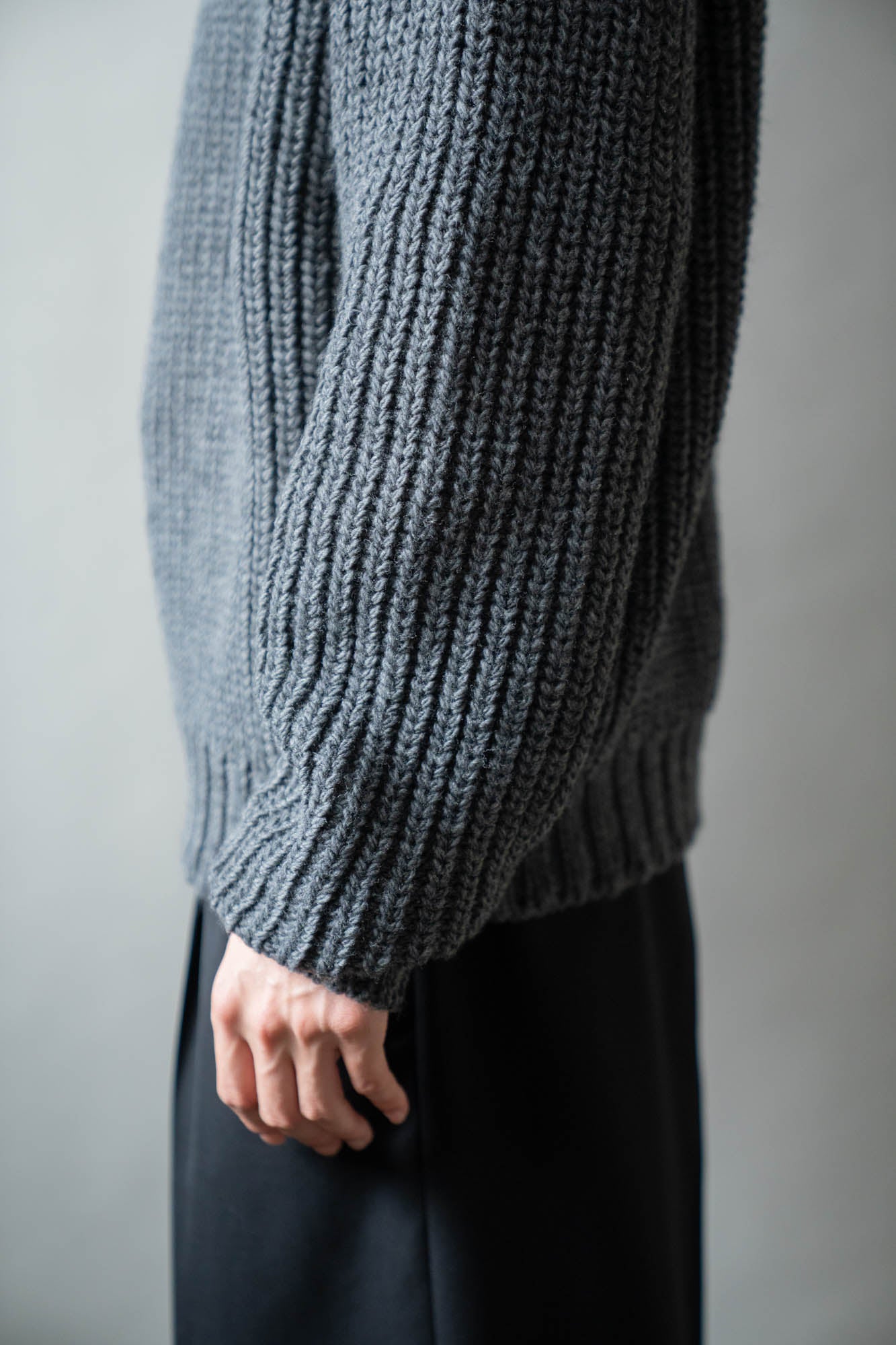 Belt. Slit Knit in Merinos d`Arles