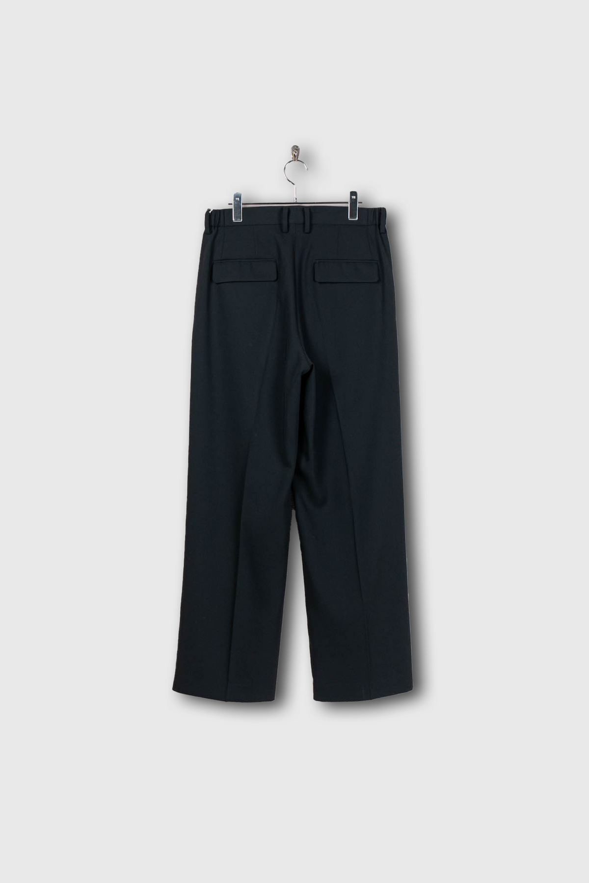 TWO-TUCKS WIDE TROUSERS