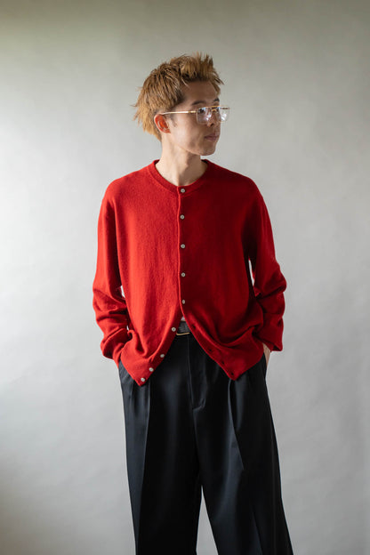 CASHMERE CREW NECK CARDIGAN .16