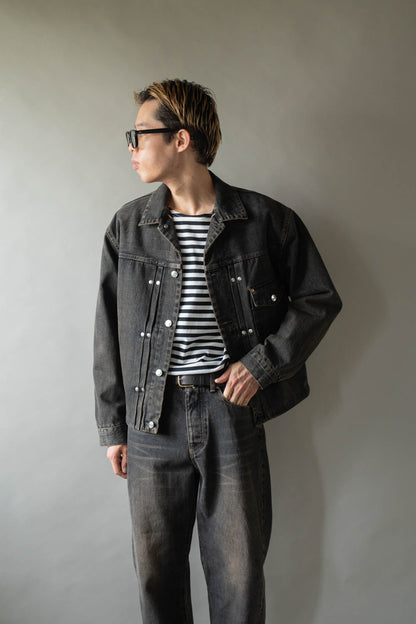 THE JEAN JACKET