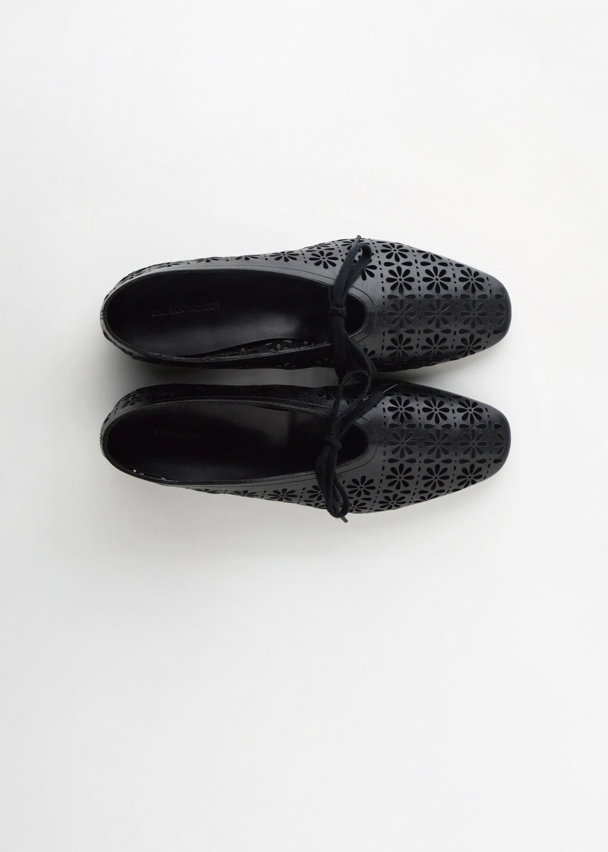 CUT PUMPS