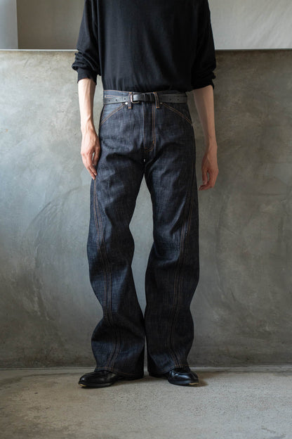 3D TWISTED JEANS