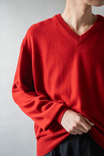 CASHMERE V-NECK KNIT .16