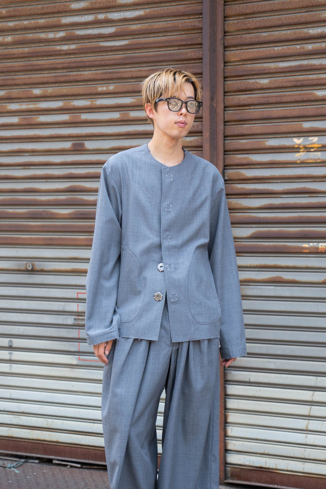 No-collar wool gabardine jacket