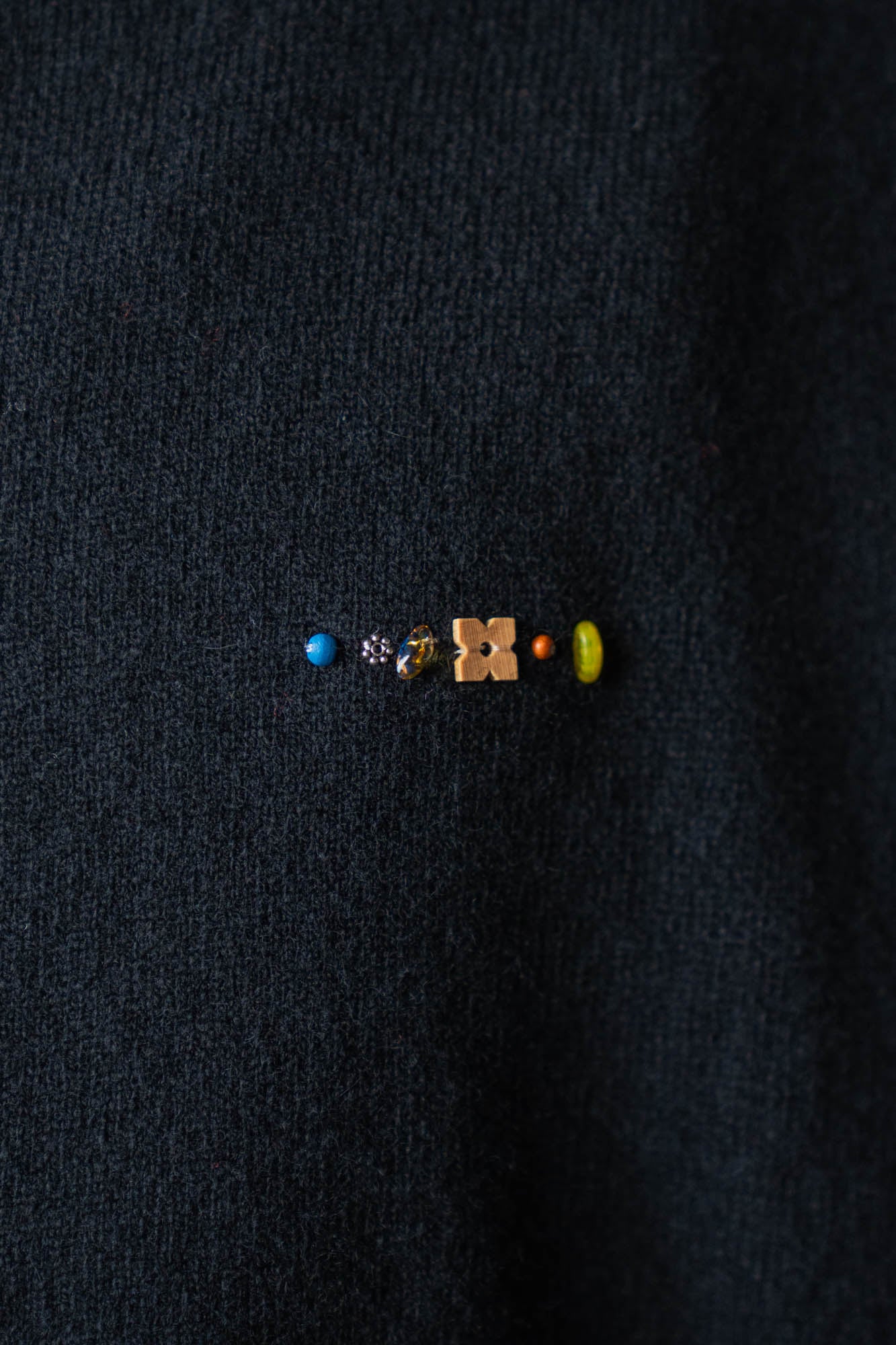 Wool knit cardigan for sign