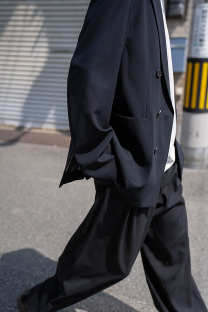 UNLINED NAVY BLAZER