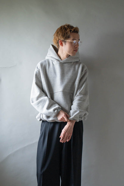 THE SWEAT HOODIE