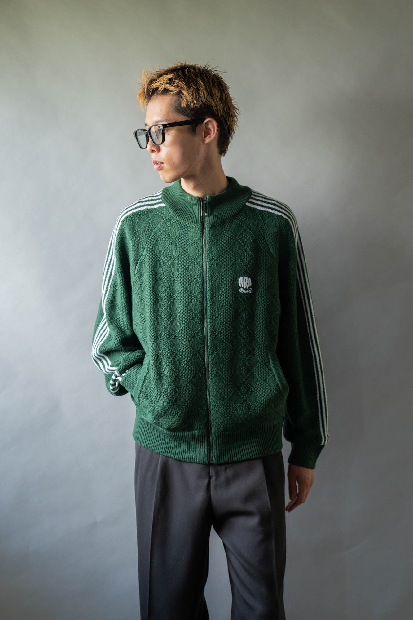 KNITTED TRAINING JACKET