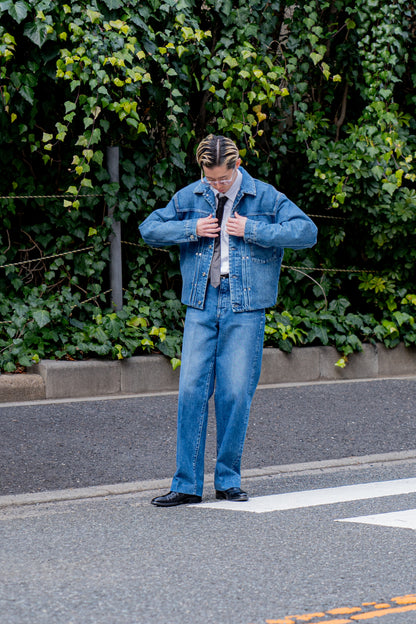 THE JEAN JACKET