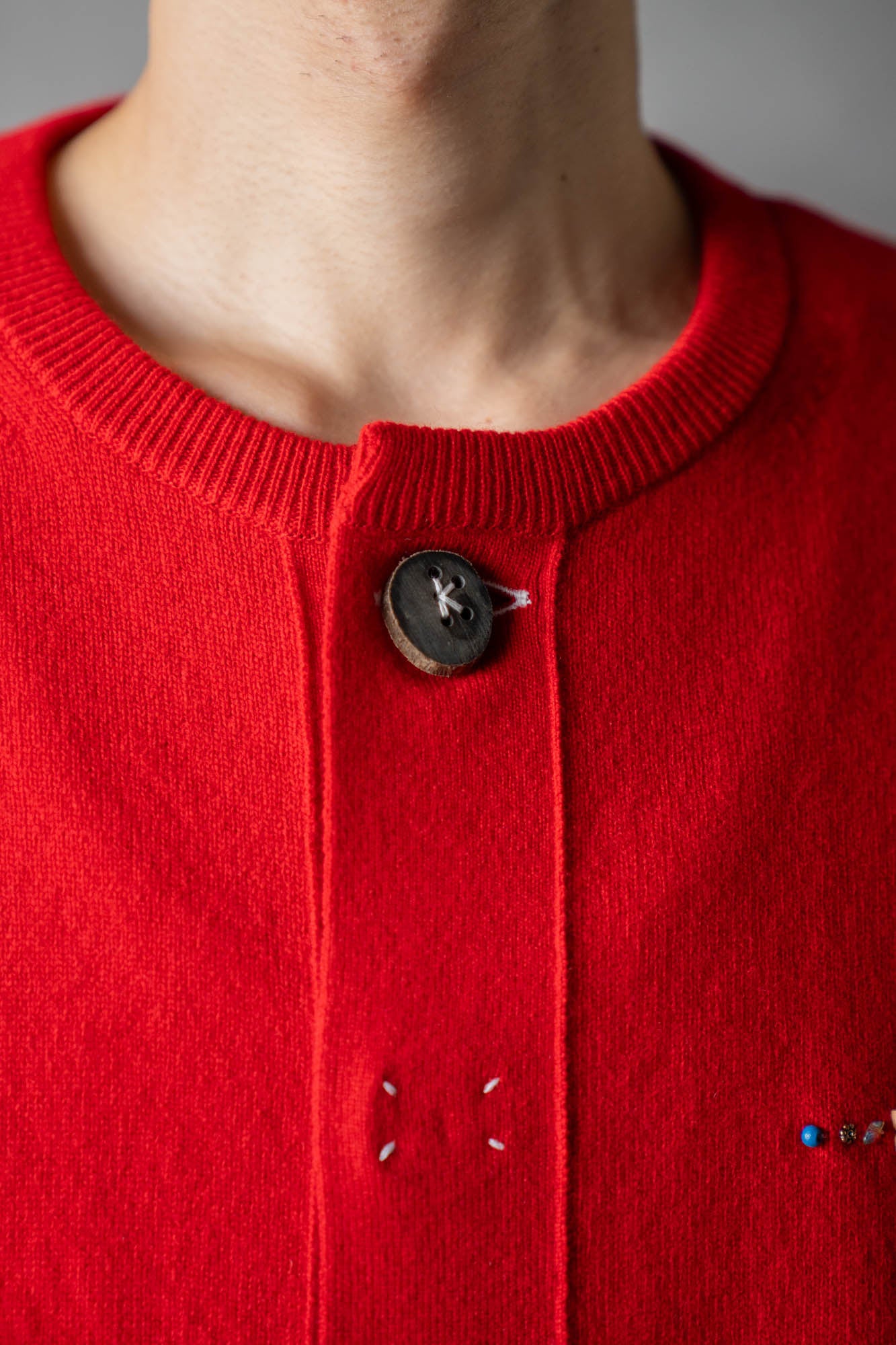 Wool knit cardigan for sign