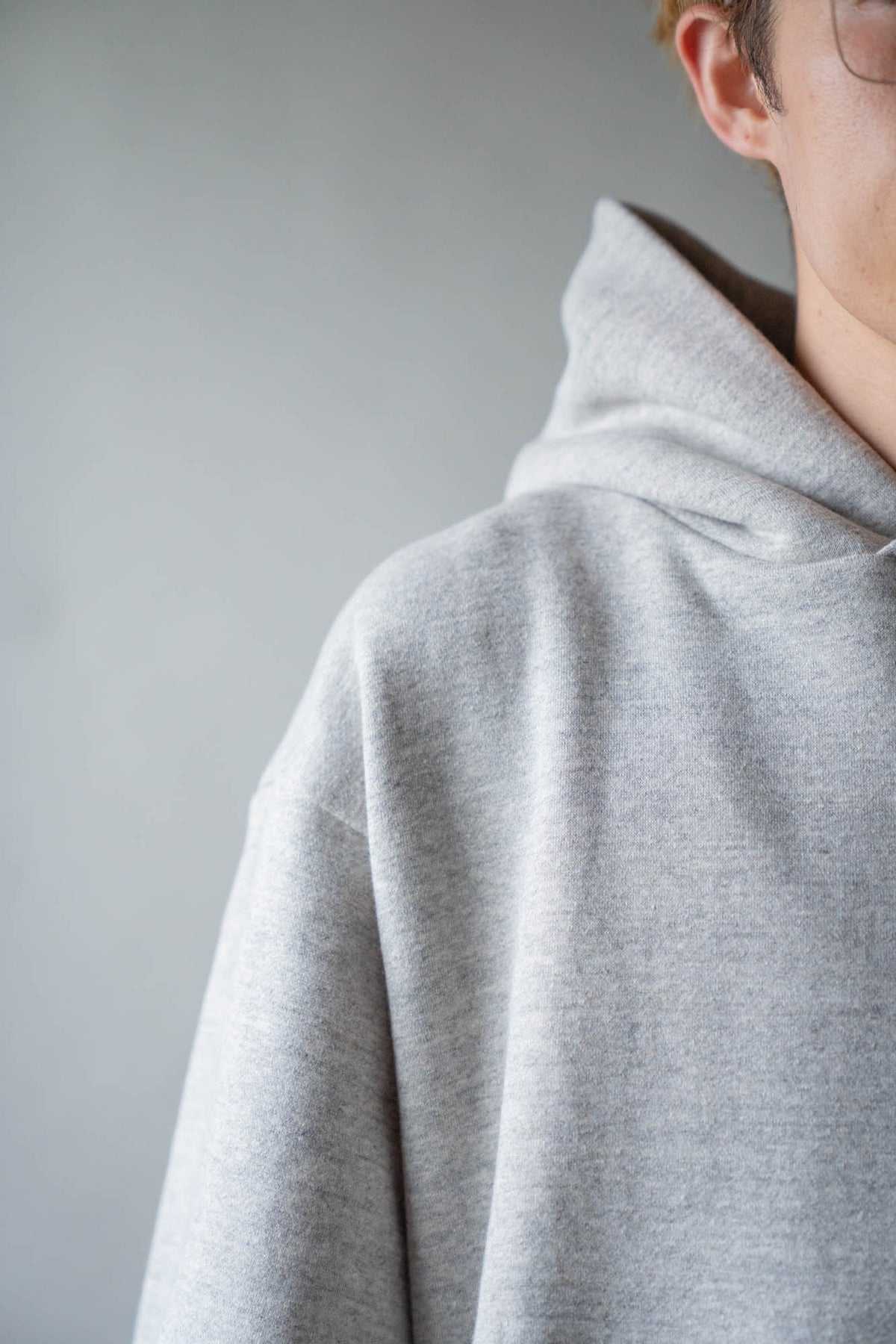THE SWEAT HOODIE